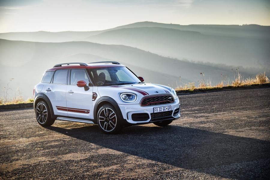  Mini John Cooper Works Countryman (F60) 2017 года  (ZA) (фото 7 из 40)